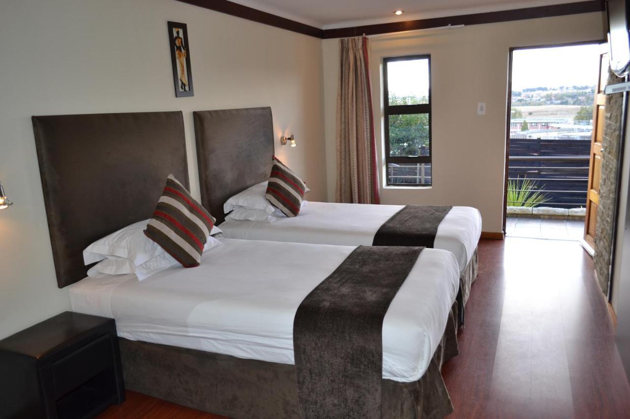 Citystay West Maseru Bagian luar foto